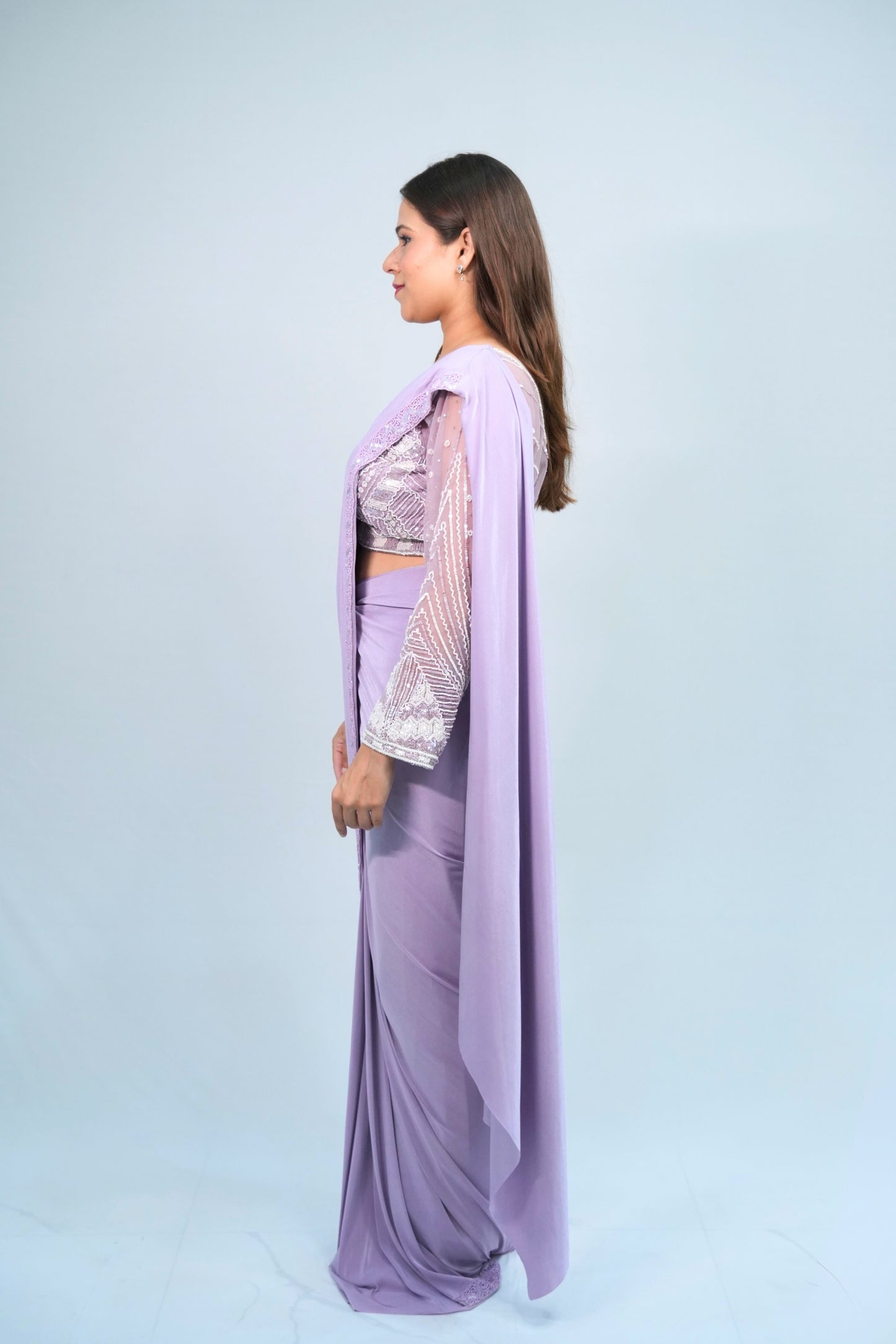 READY TO WEAR