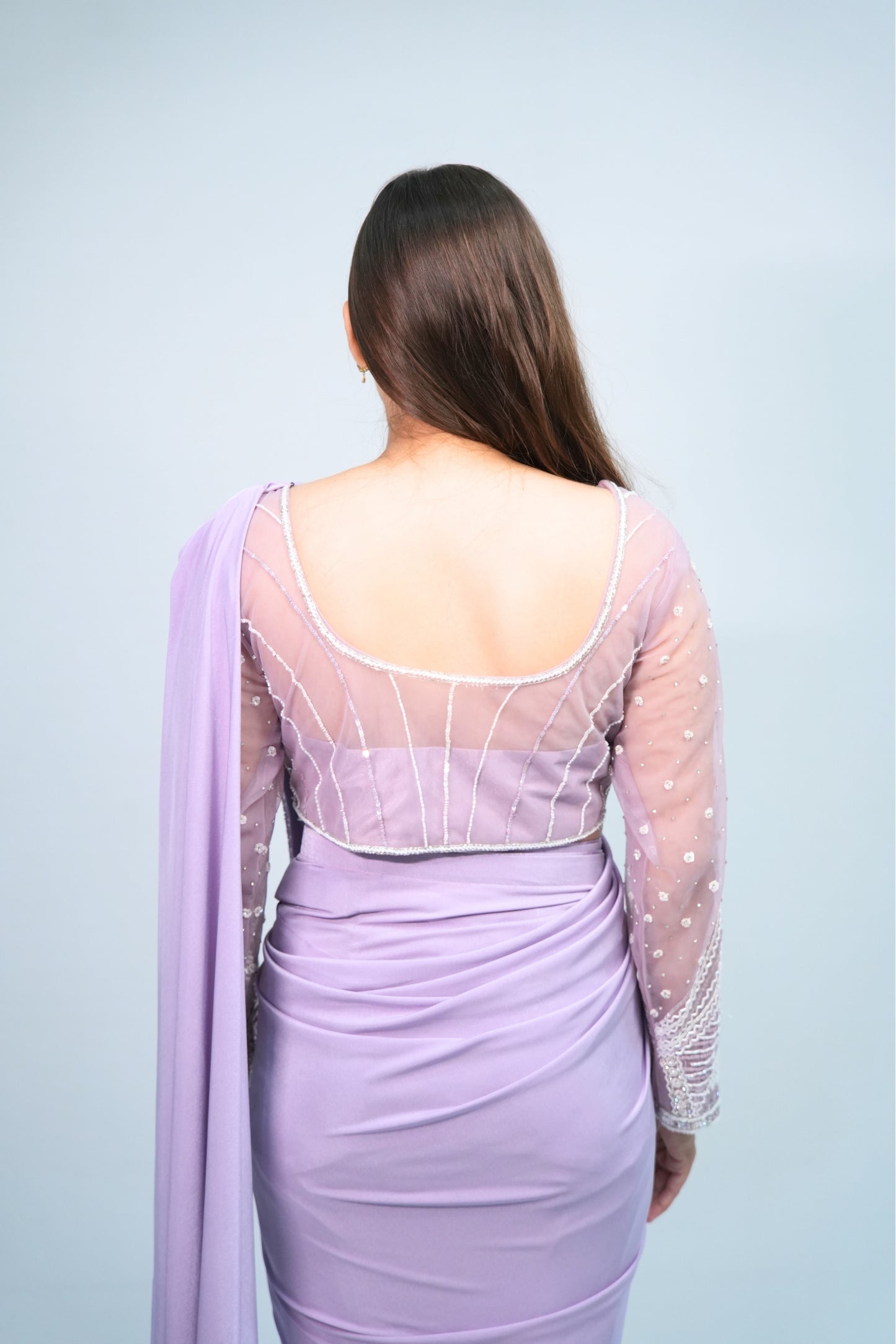 READY TO WEAR