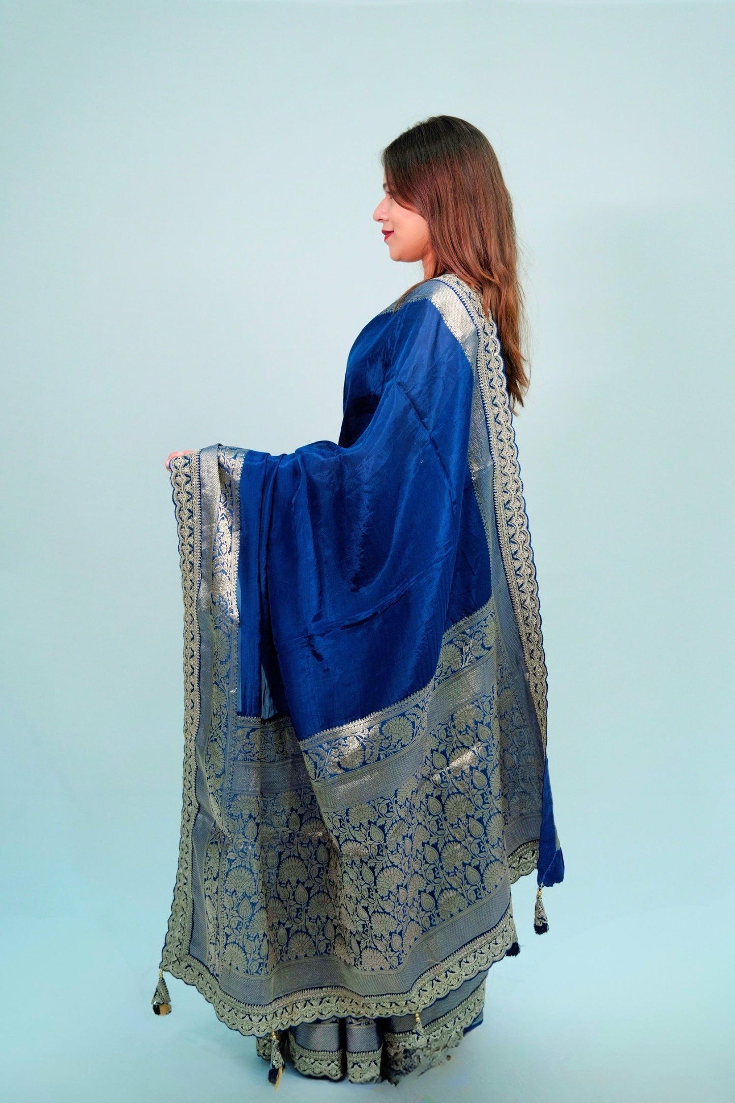 Body Plain silk Saree