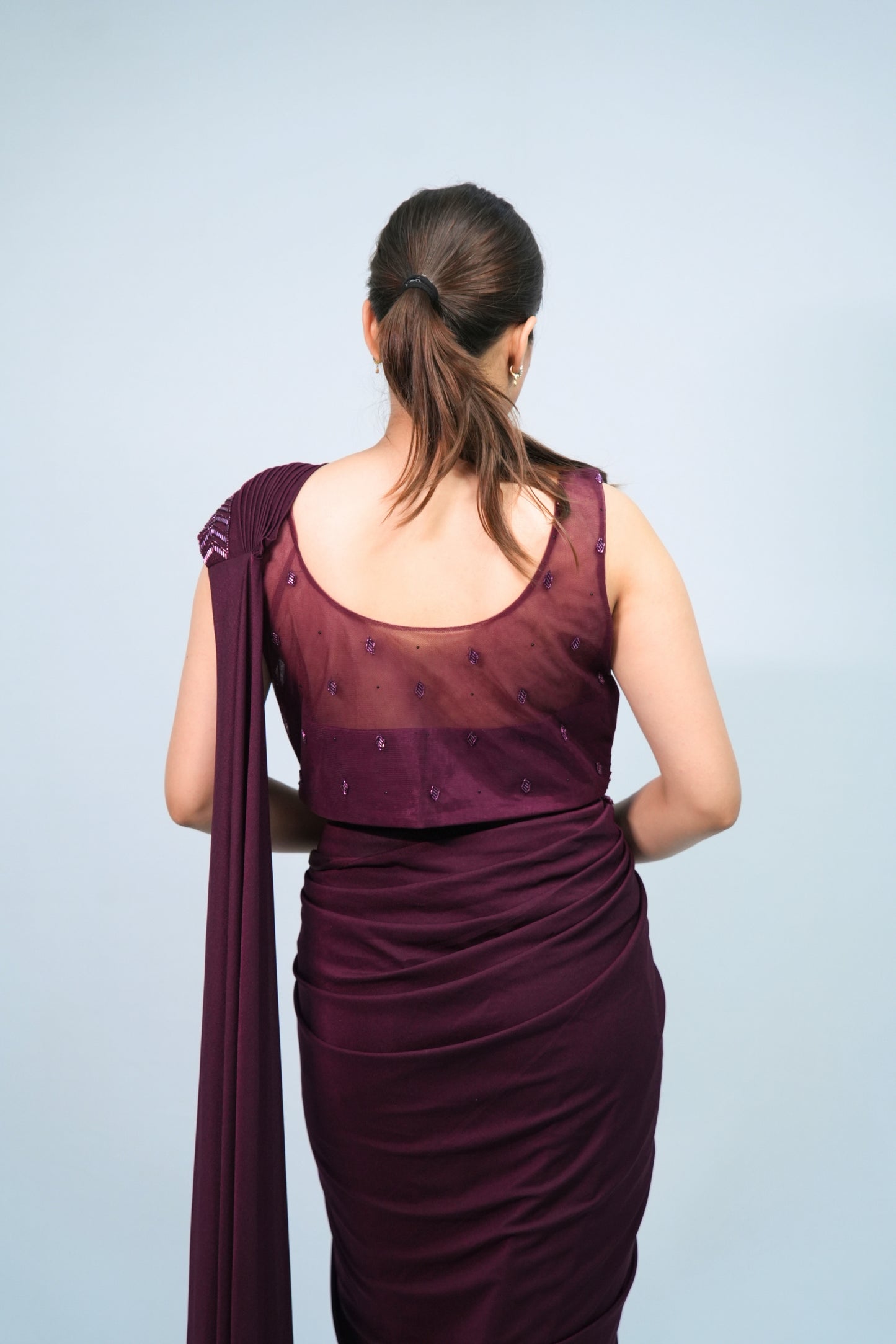 READY TO WEAR