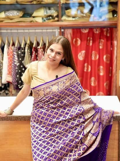 Khaddi Georgette Bandhani