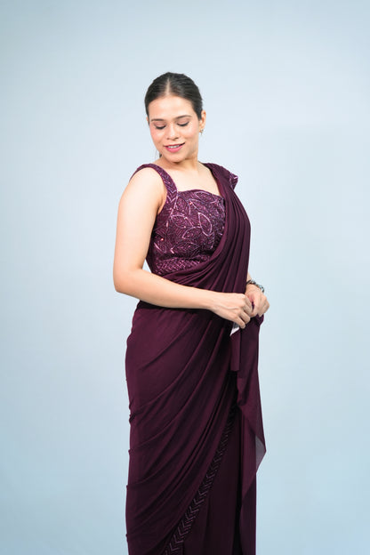 READY TO WEAR