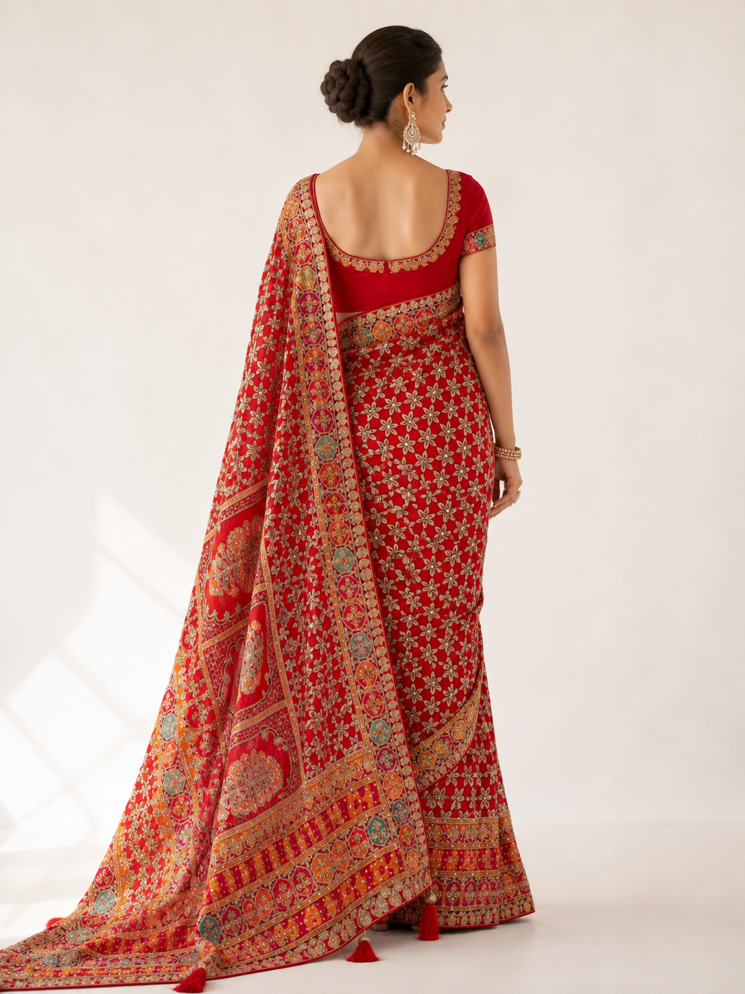 Aari Crepe Saree