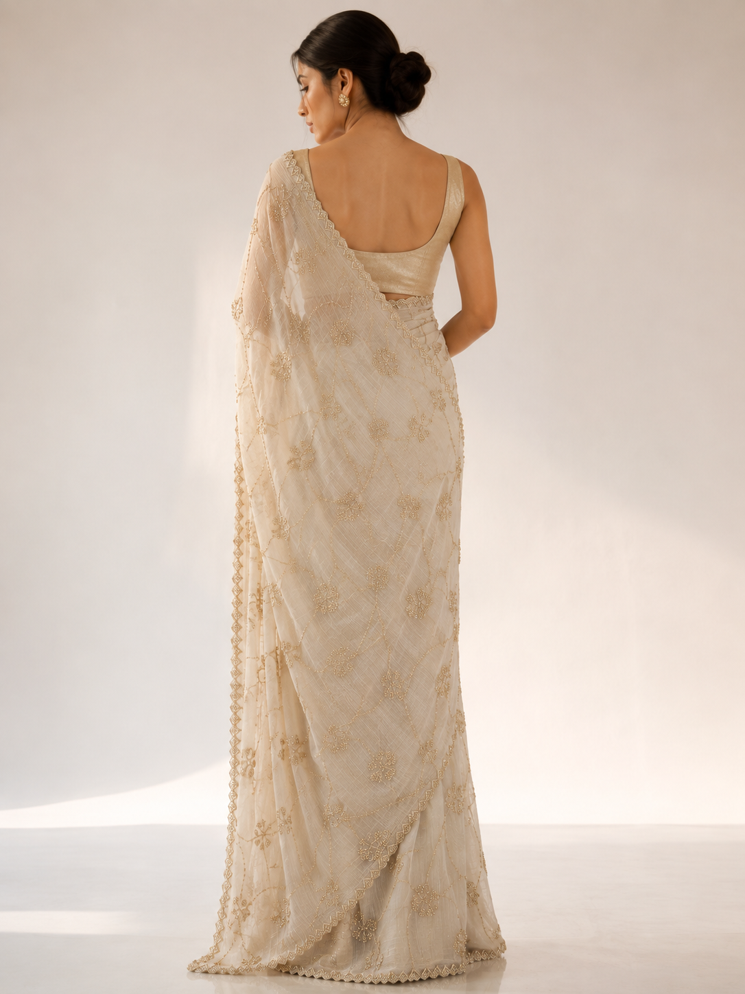 Wrinkle Chiffon Cutdana Saree